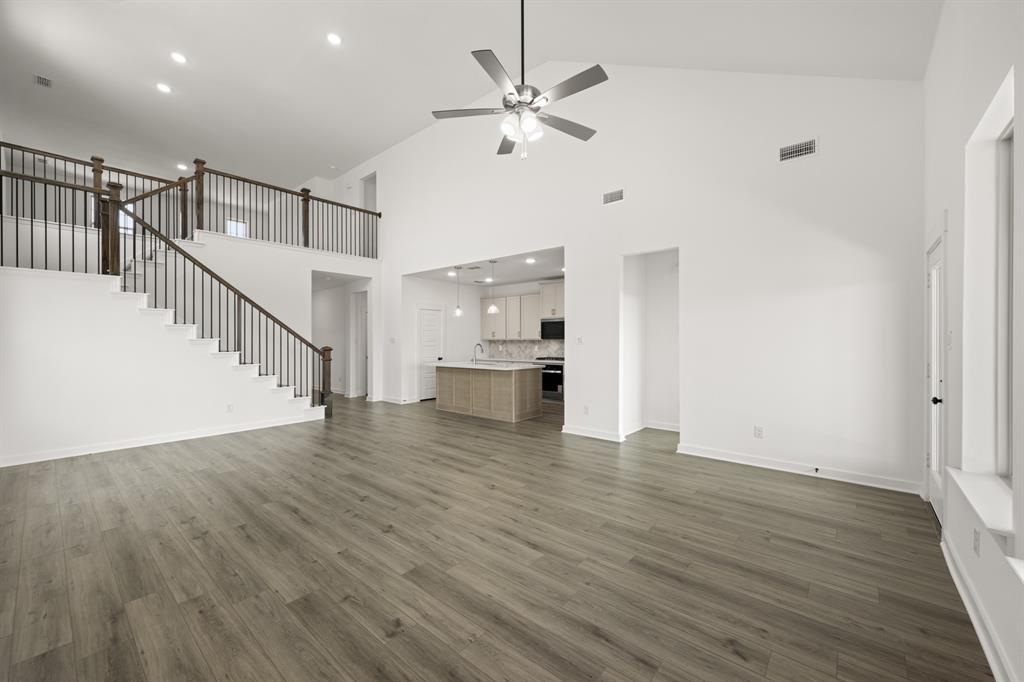 Sheppard's Place - Residential