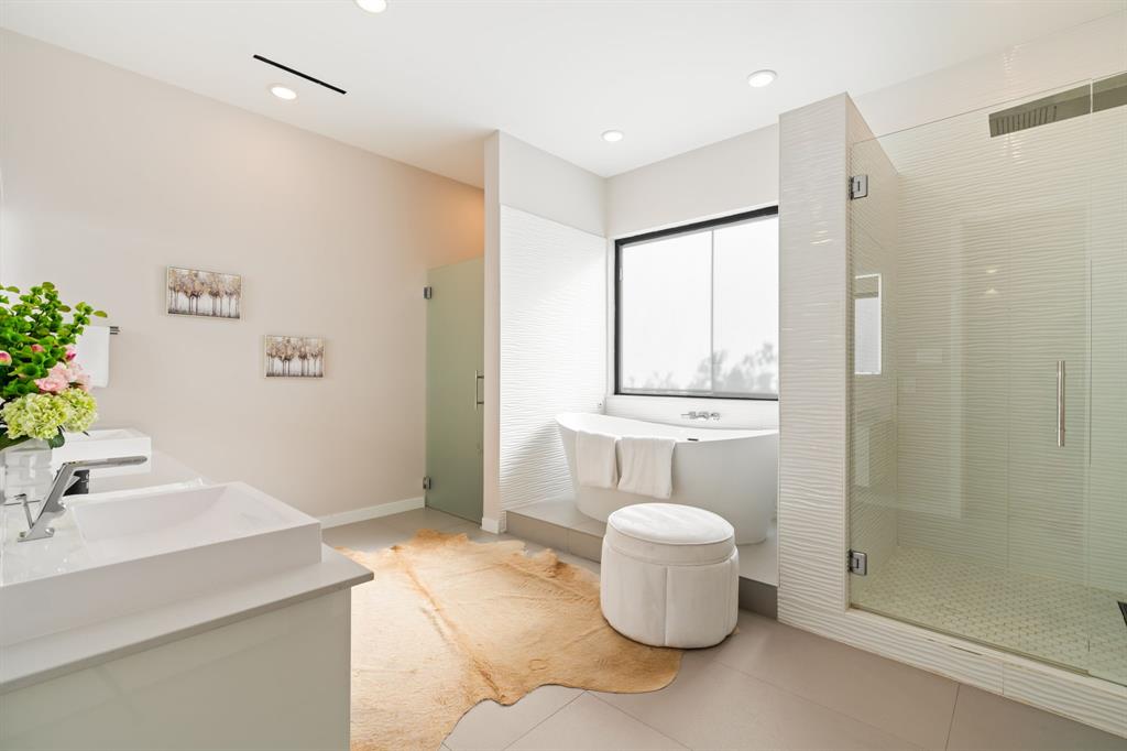 Walnut Woods - Residential