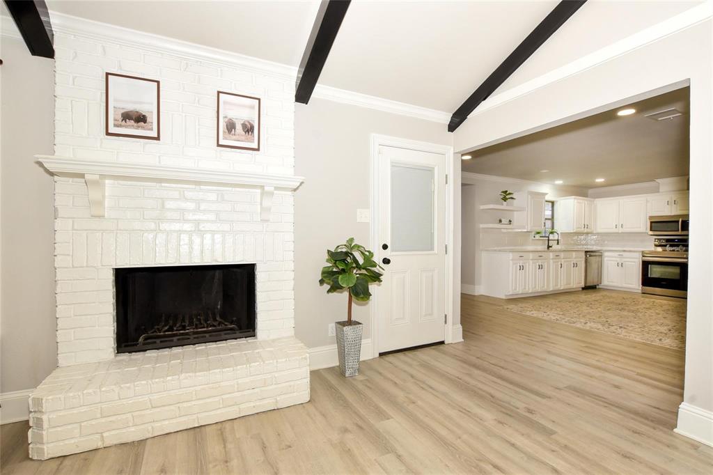 409 Summit Drive
