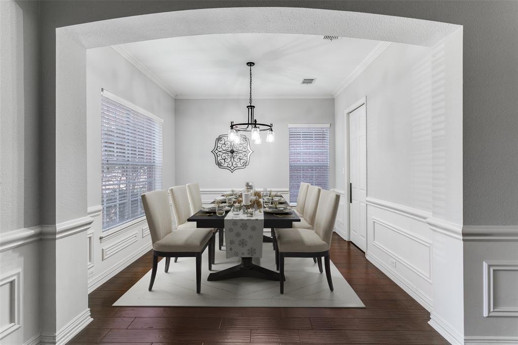 869 Winchester Drive