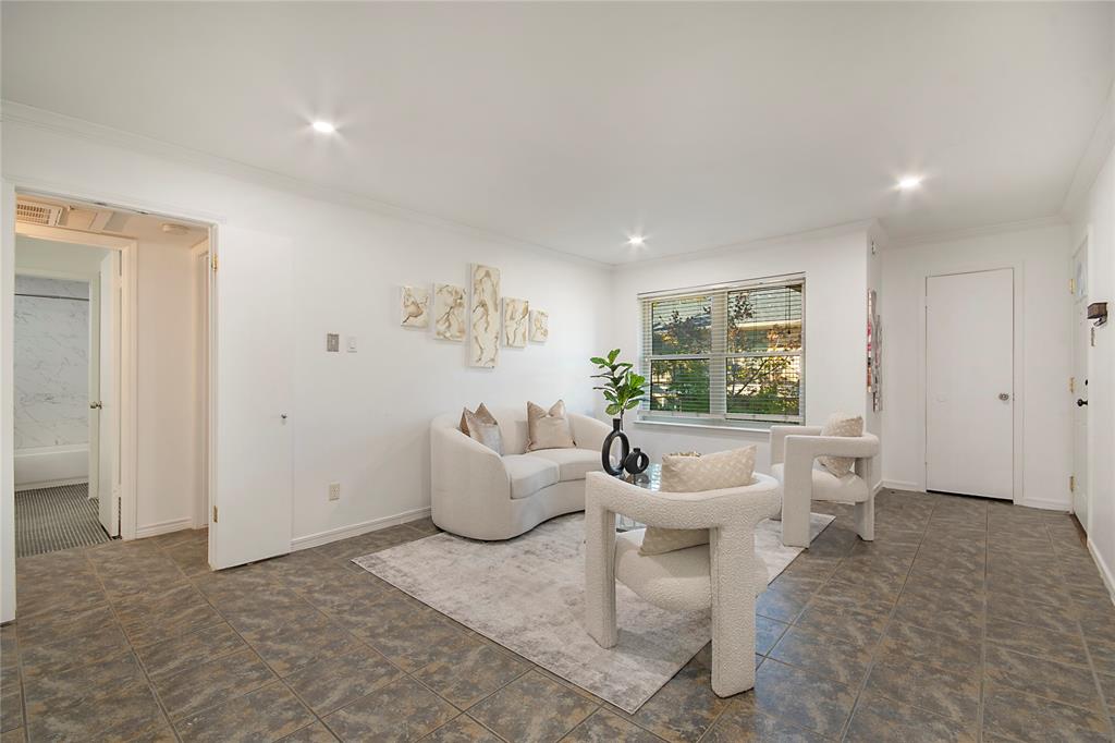 Villa De Royale - Residential Lease