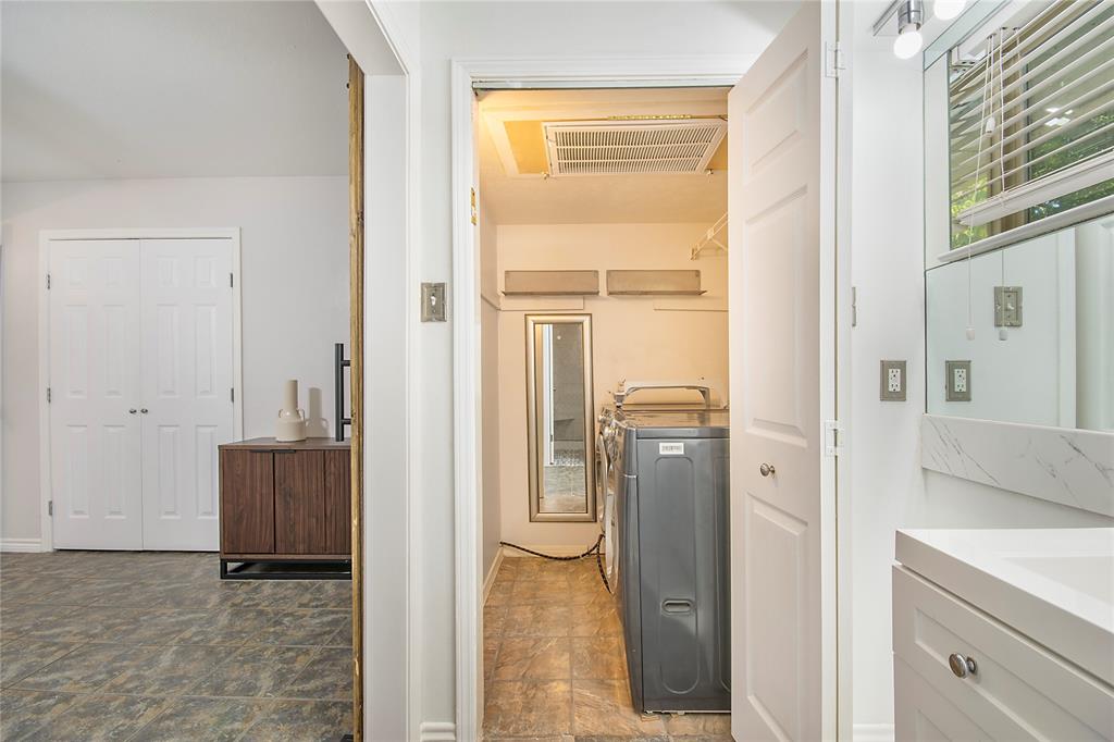 Villa De Royale - Residential Lease