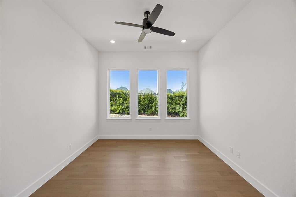 3661 Whimbrel Court