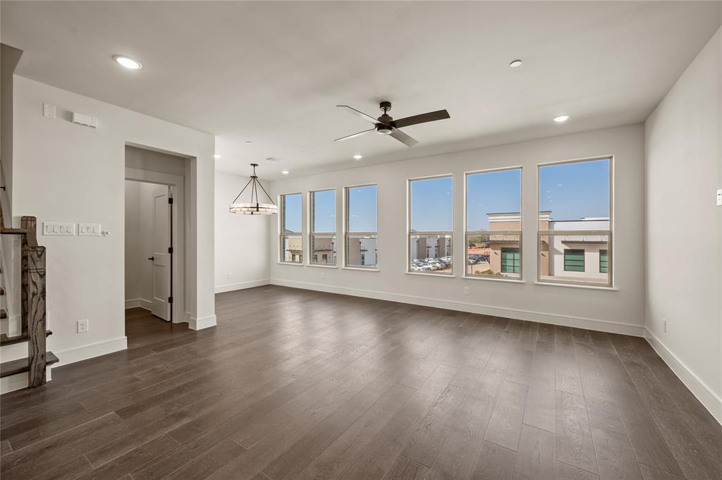 Linkside Las Colinas - Residential