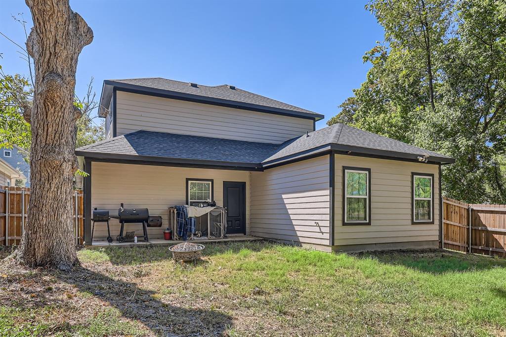 Town - Waxahachie - Residential