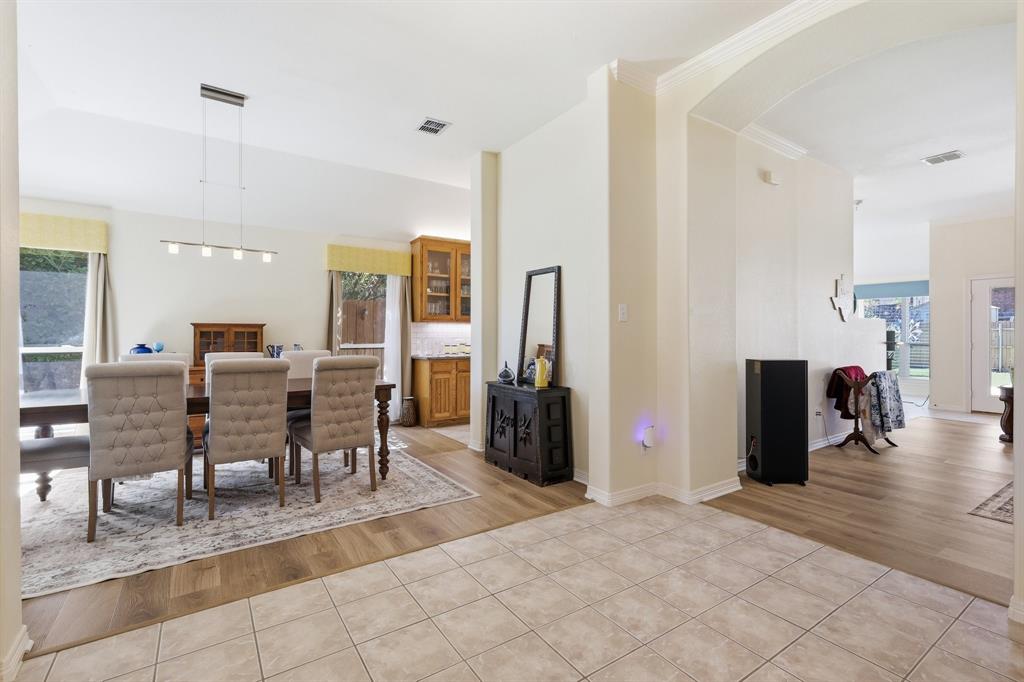1920 Overlook Ridge Drive
