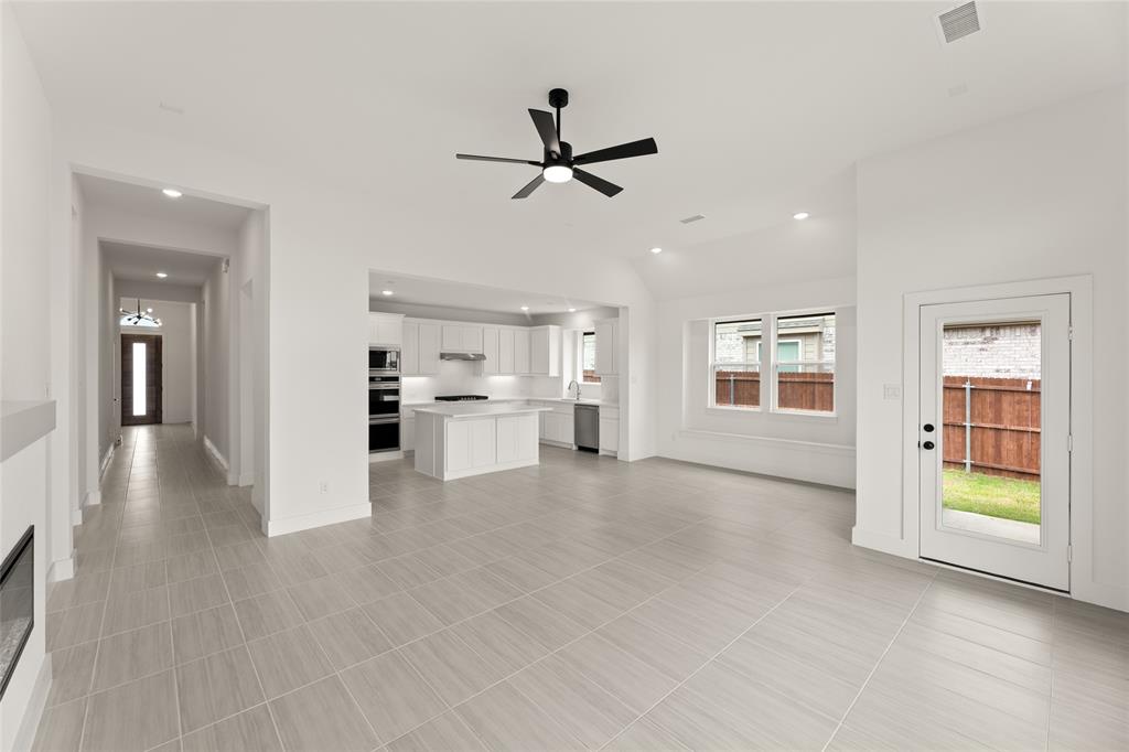 Llano Springs - Residential