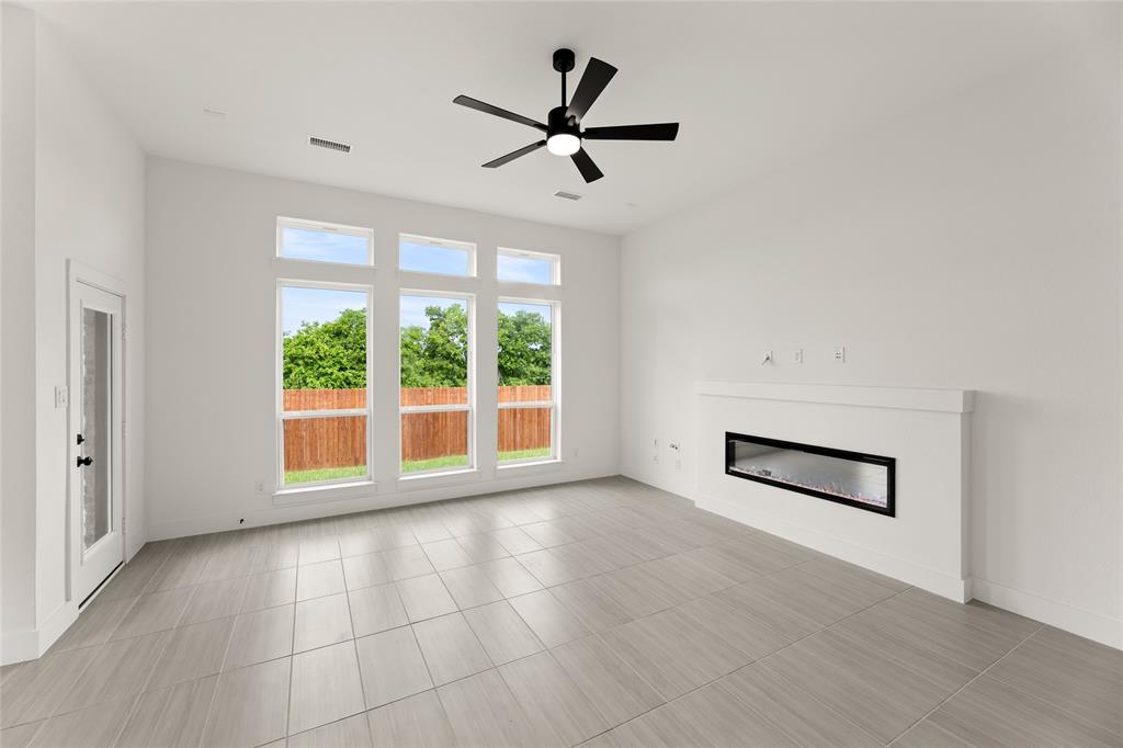 Llano Springs - Residential