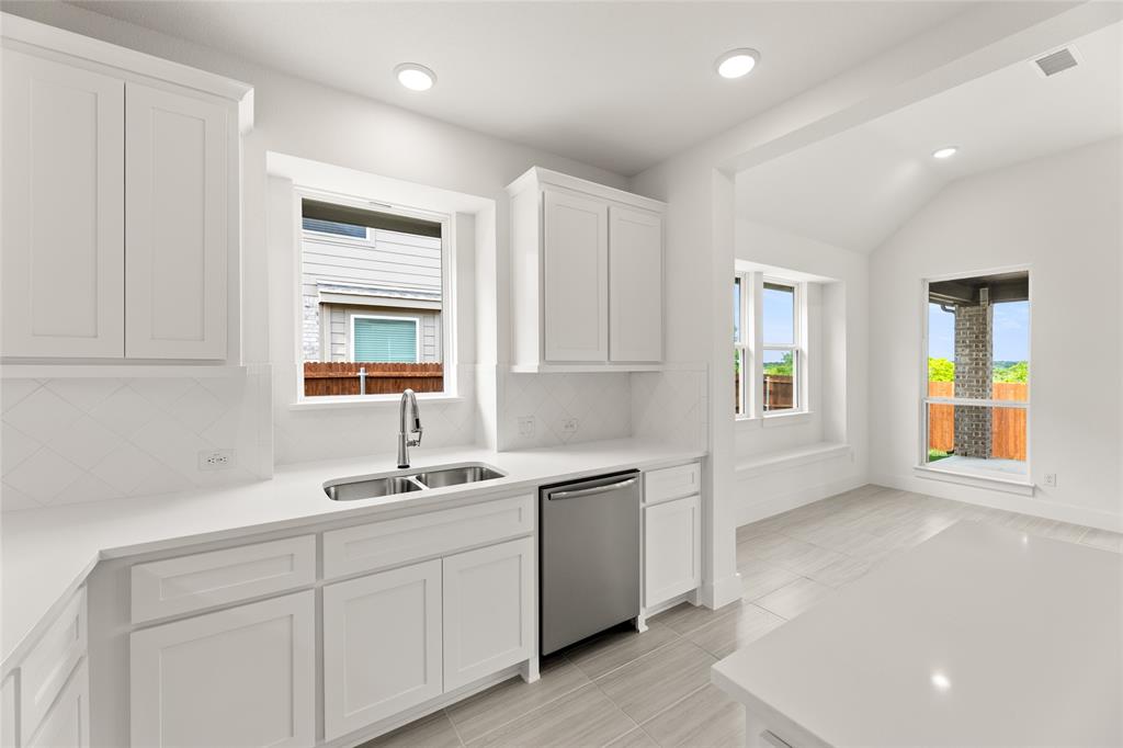 Llano Springs - Residential