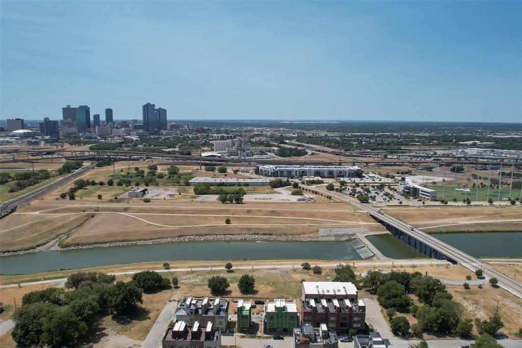 424 Vista Buena Trail