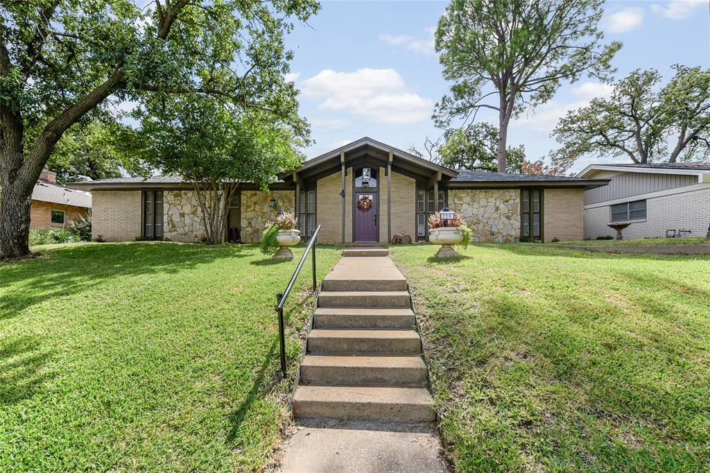 229 Brookview Drive