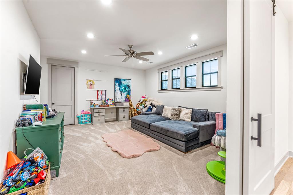 Stephens Bluff - Residential