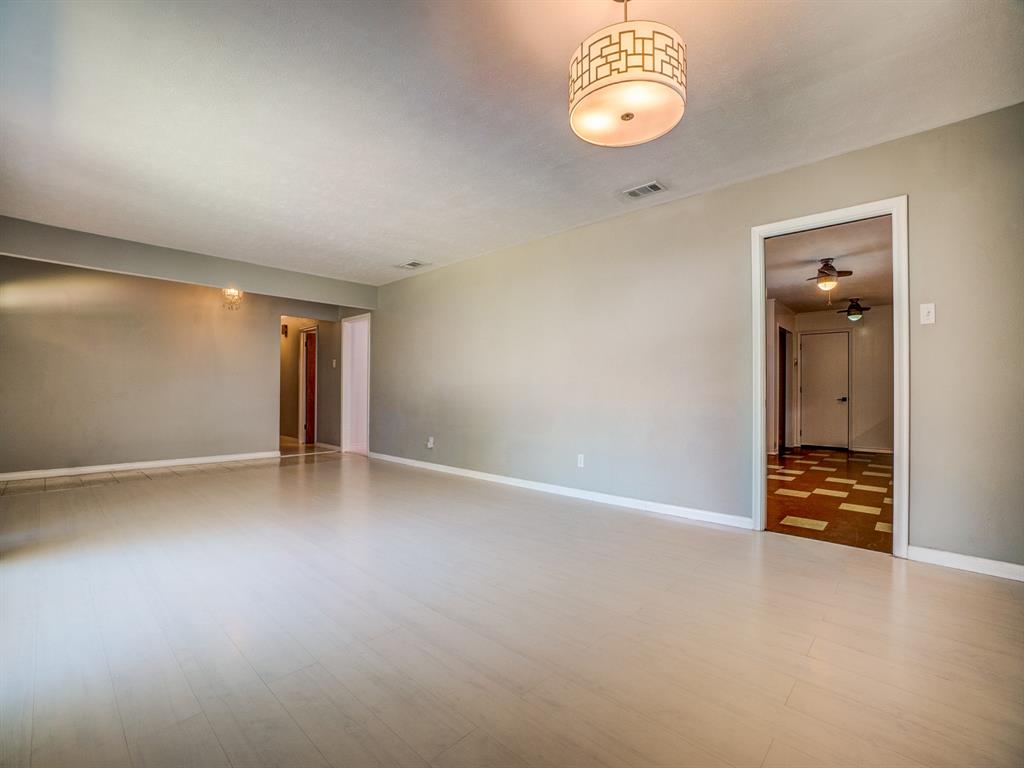 Crestview East 01 - Residential Lease