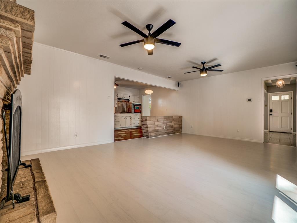 Crestview East 01 - Residential Lease