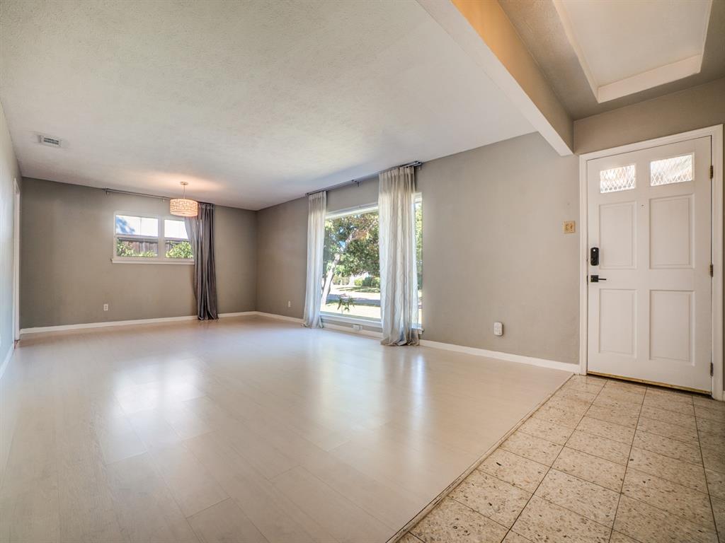 Crestview East 01 - Residential Lease