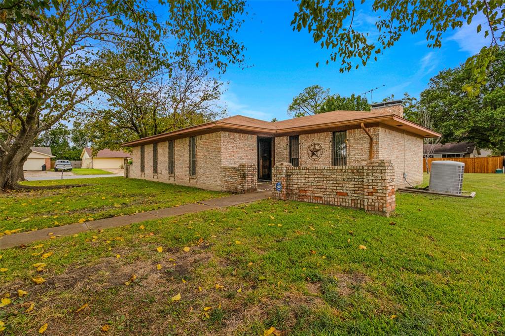 View Terrell, TX 75160 house