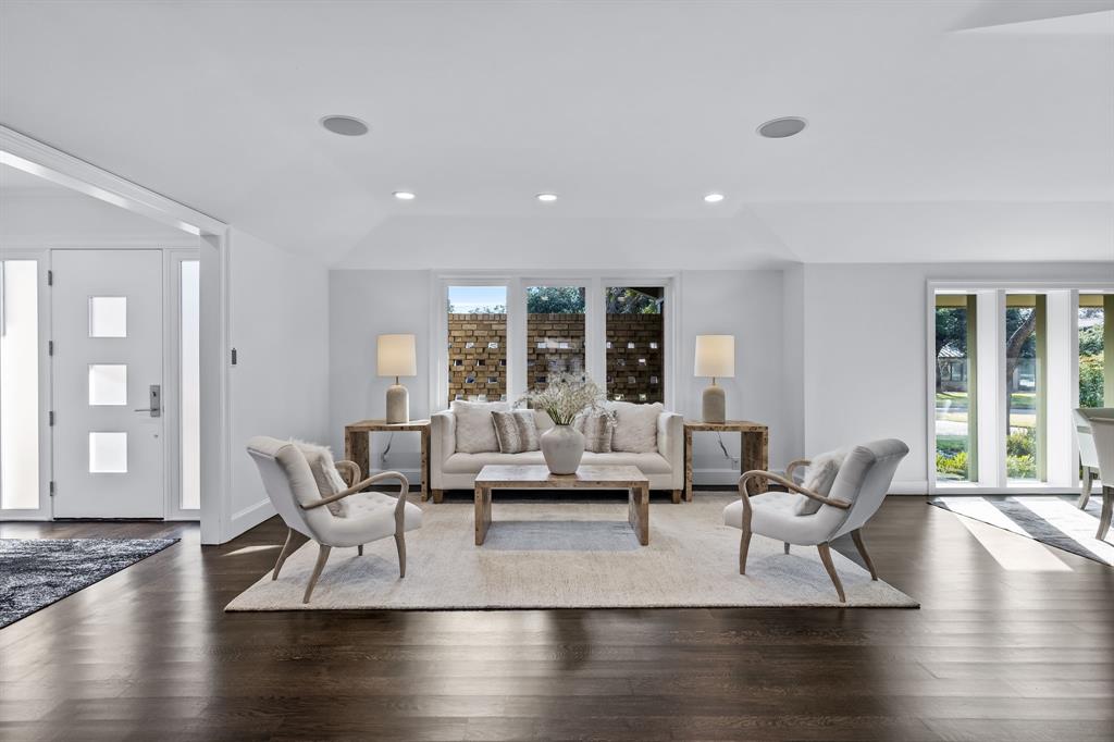 Russwood Acres 2nd Instl - Residential