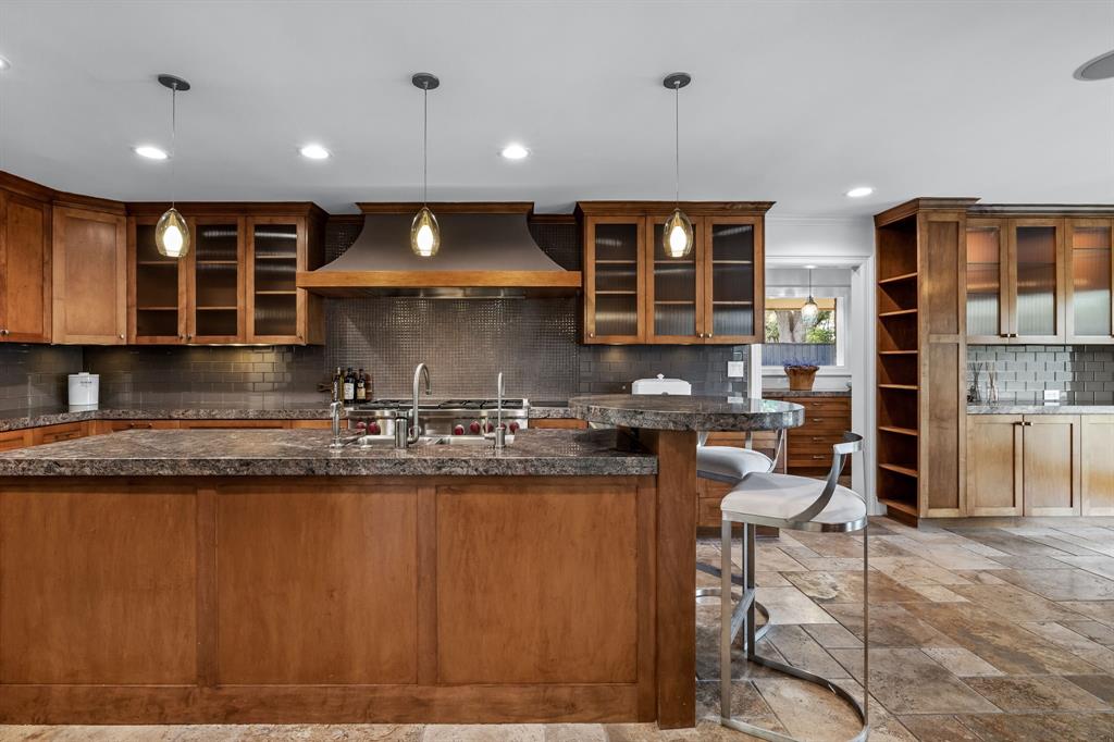 Russwood Acres 2nd Instl - Residential