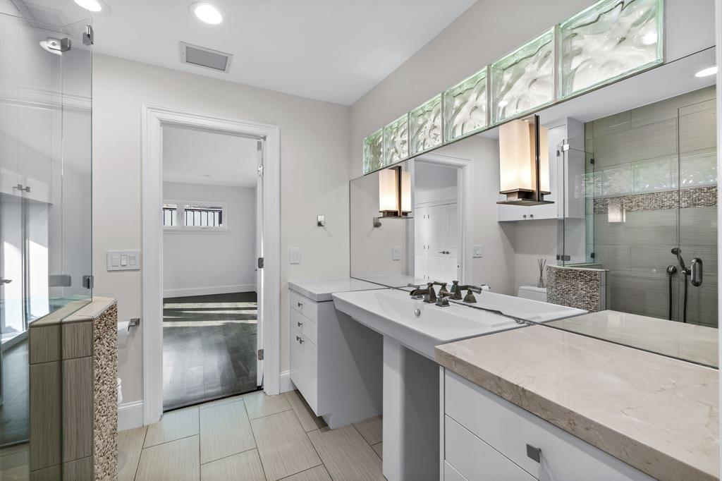 Russwood Acres 2nd Instl - Residential