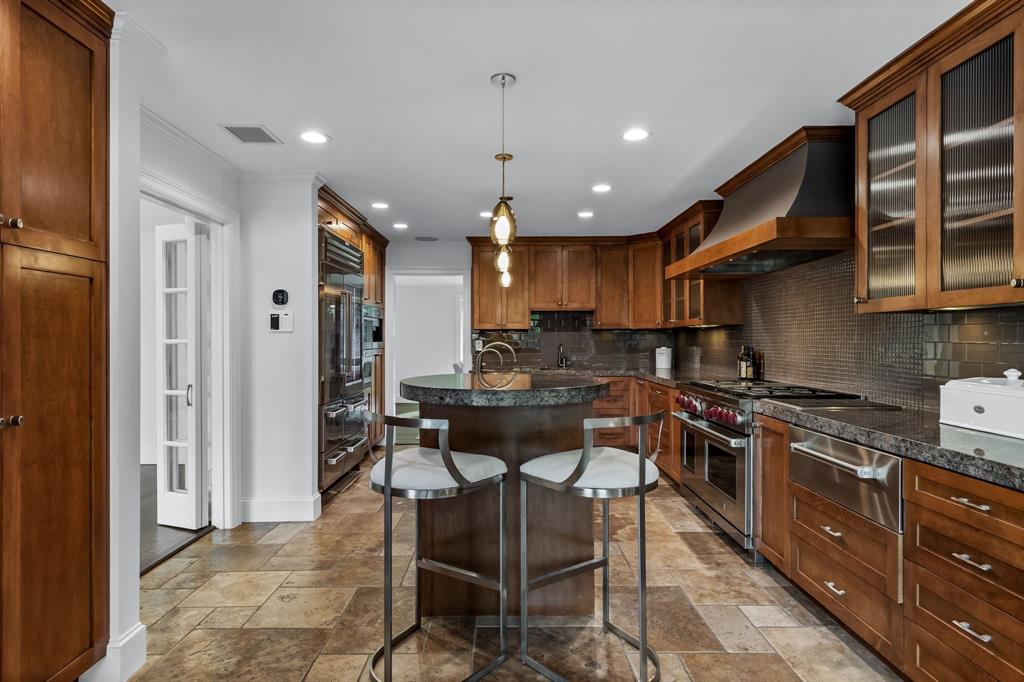 Russwood Acres 2nd Instl - Residential