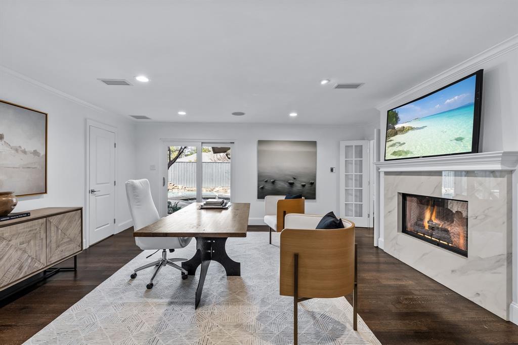 Russwood Acres 2nd Instl - Residential