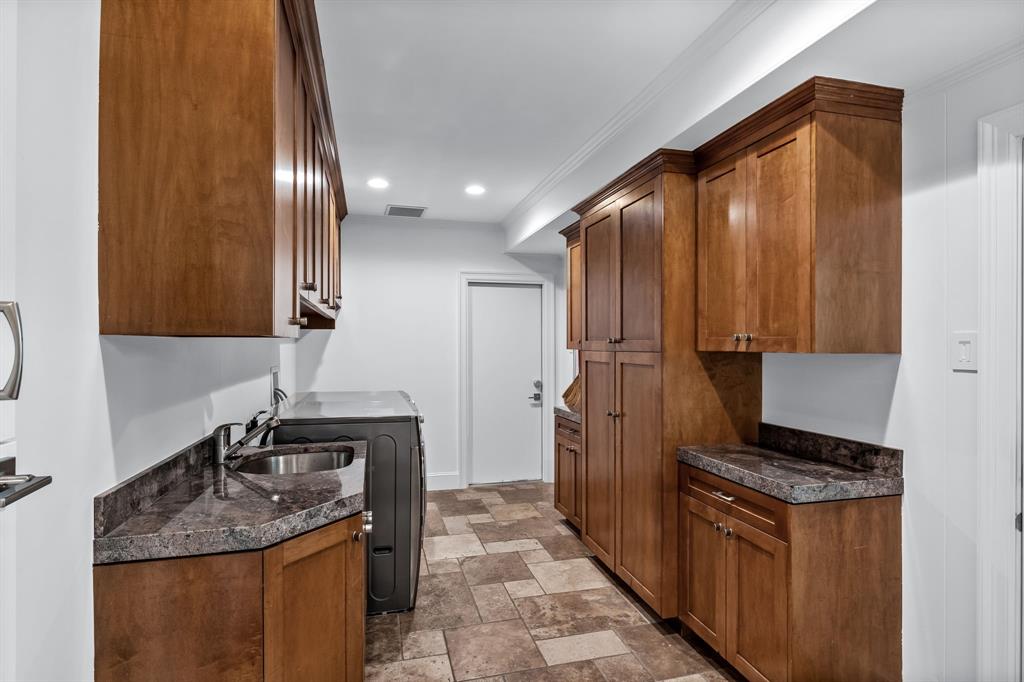 Russwood Acres 2nd Instl - Residential