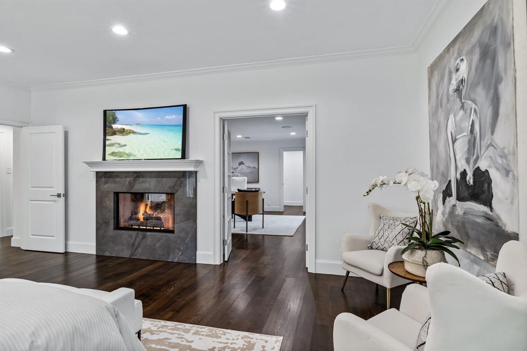 Russwood Acres 2nd Instl - Residential