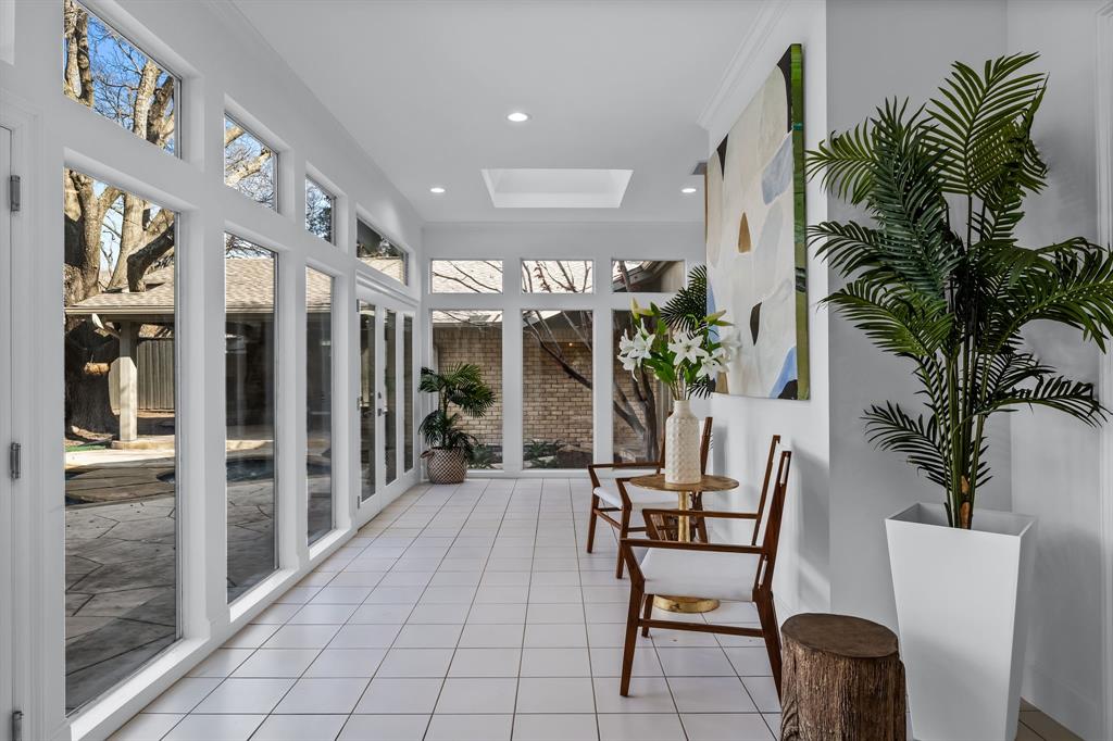 Russwood Acres 2nd Instl - Residential