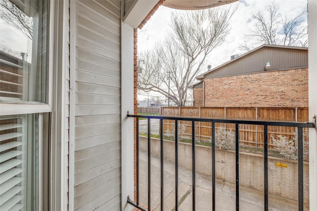 4034 Rawlins Street 102