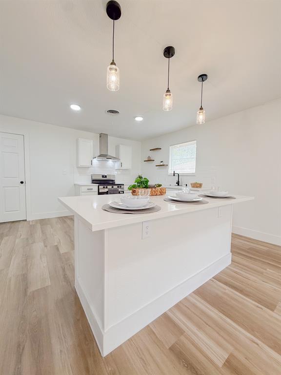 228 Hallbrook Drive