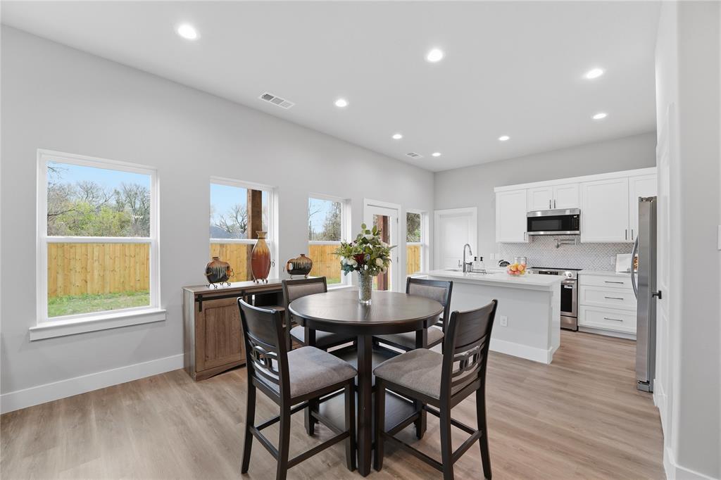 Thompson - Residential