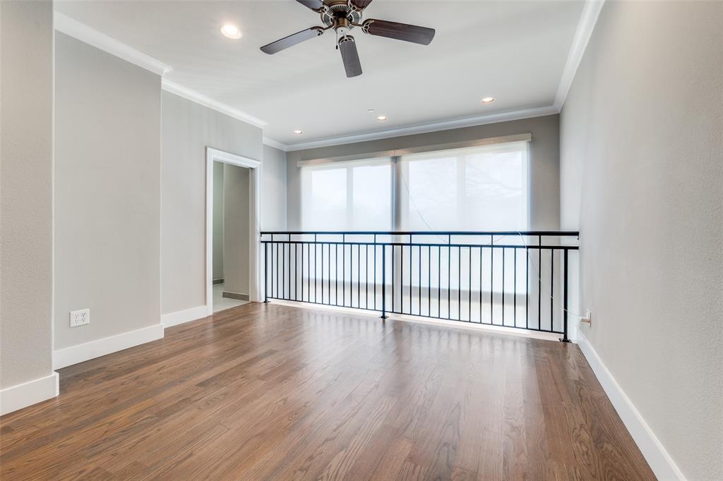 Richmond At Lakewood Condos - Residential