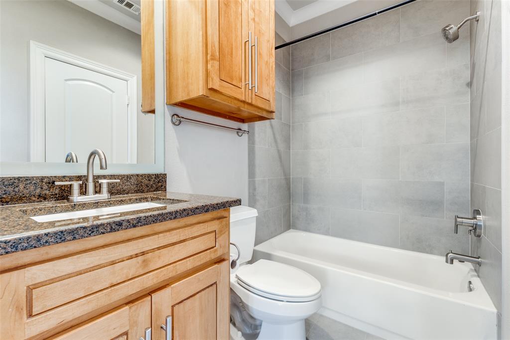 Richmond At Lakewood Condos - Residential