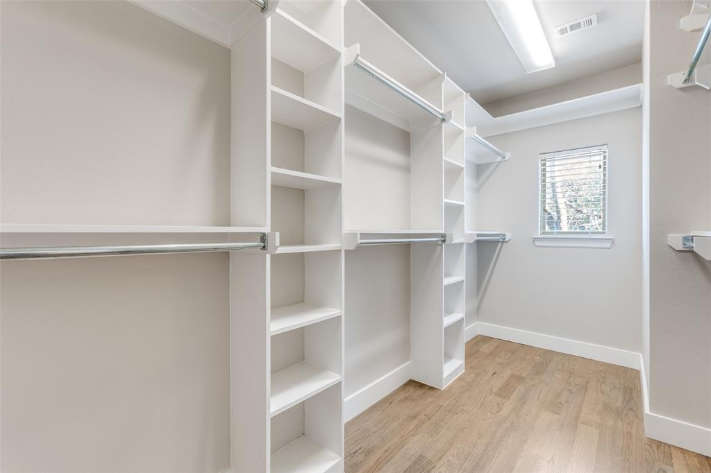 Richmond At Lakewood Condos - Residential