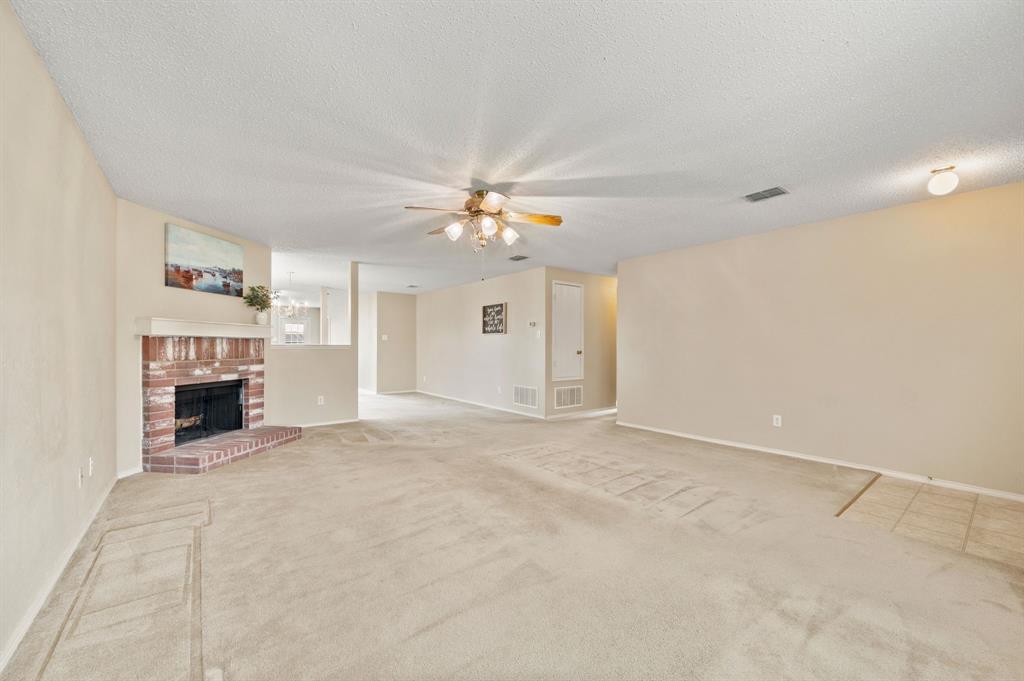 Vineyards At Heritage The - Residential