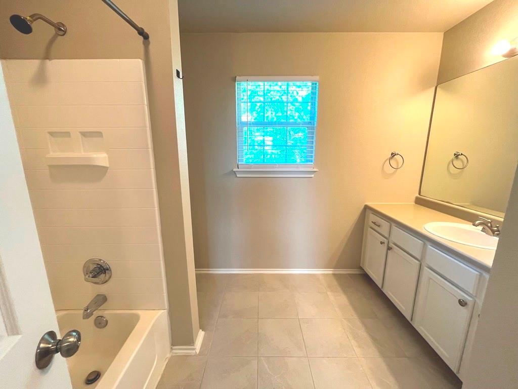 P Tesia - Residential