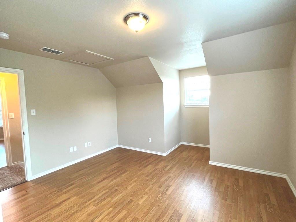 P Tesia - Residential