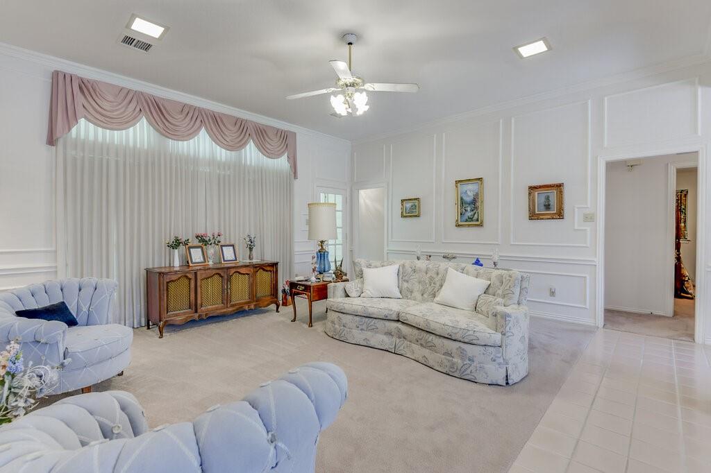 4901 Hidden Oaks Lane