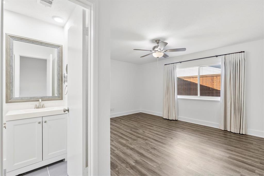 white rock village - Residential