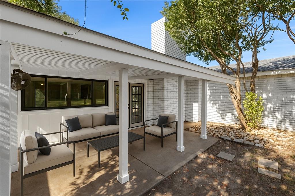 white rock village - Residential