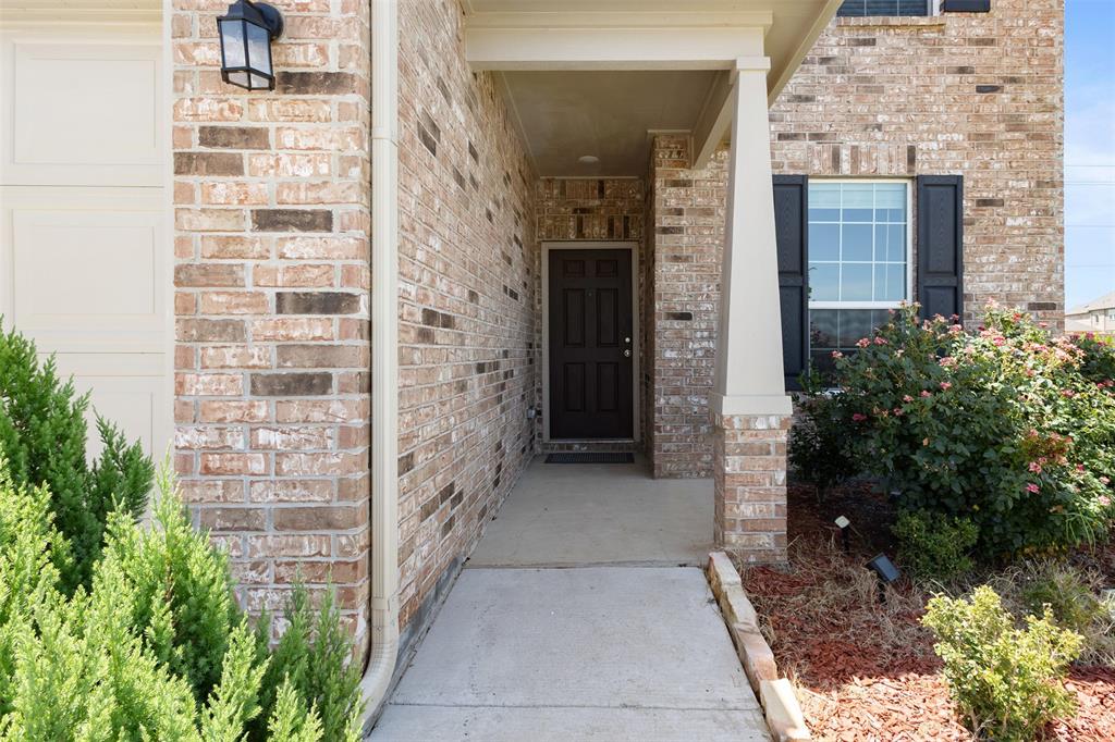 1600 Waggoner Drive