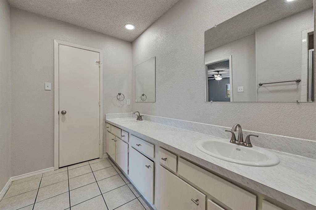 Meadow Creek Add - Residential Lease