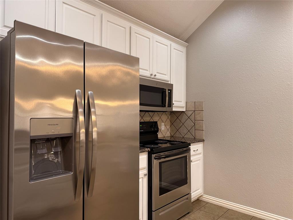 Bentley Village Add - Residential Lease