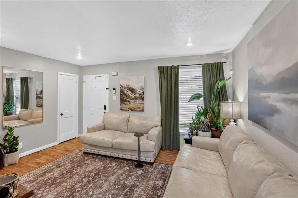 10518 Dawn Drive