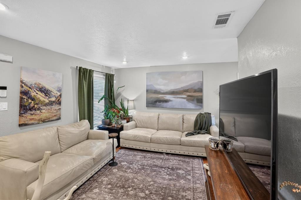 10518 Dawn Drive