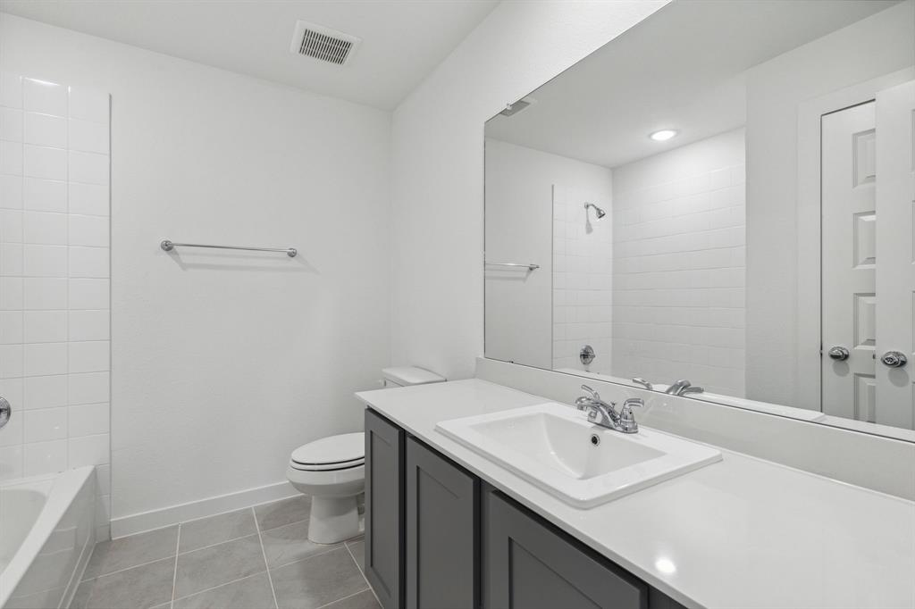 Lakehaven - Residential