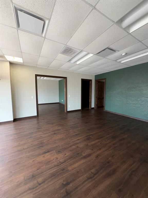 Hillcrest Square Sec I - Commercial Lease