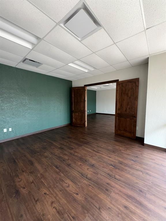 Hillcrest Square Sec I - Commercial Lease