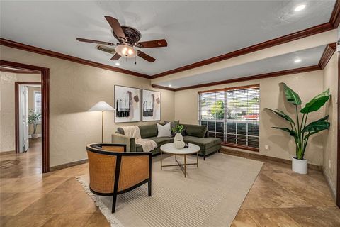 Tiny photo for 330 N Brighton Avenue, Dallas, TX 75208 (MLS # 21100358)