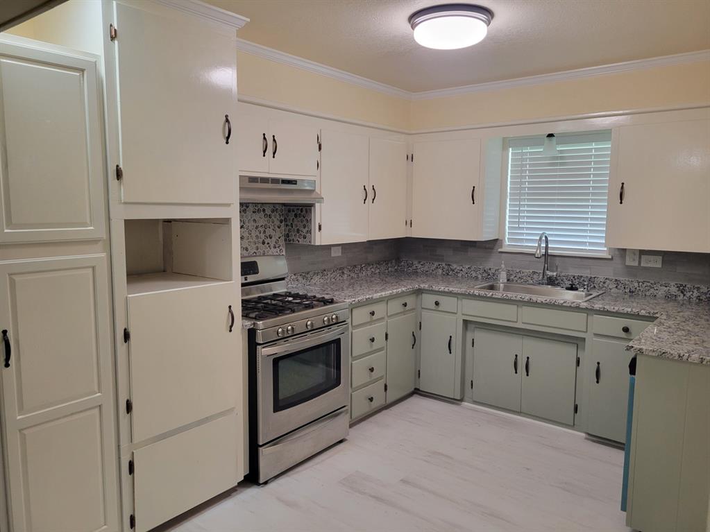 316 Charlie Drive